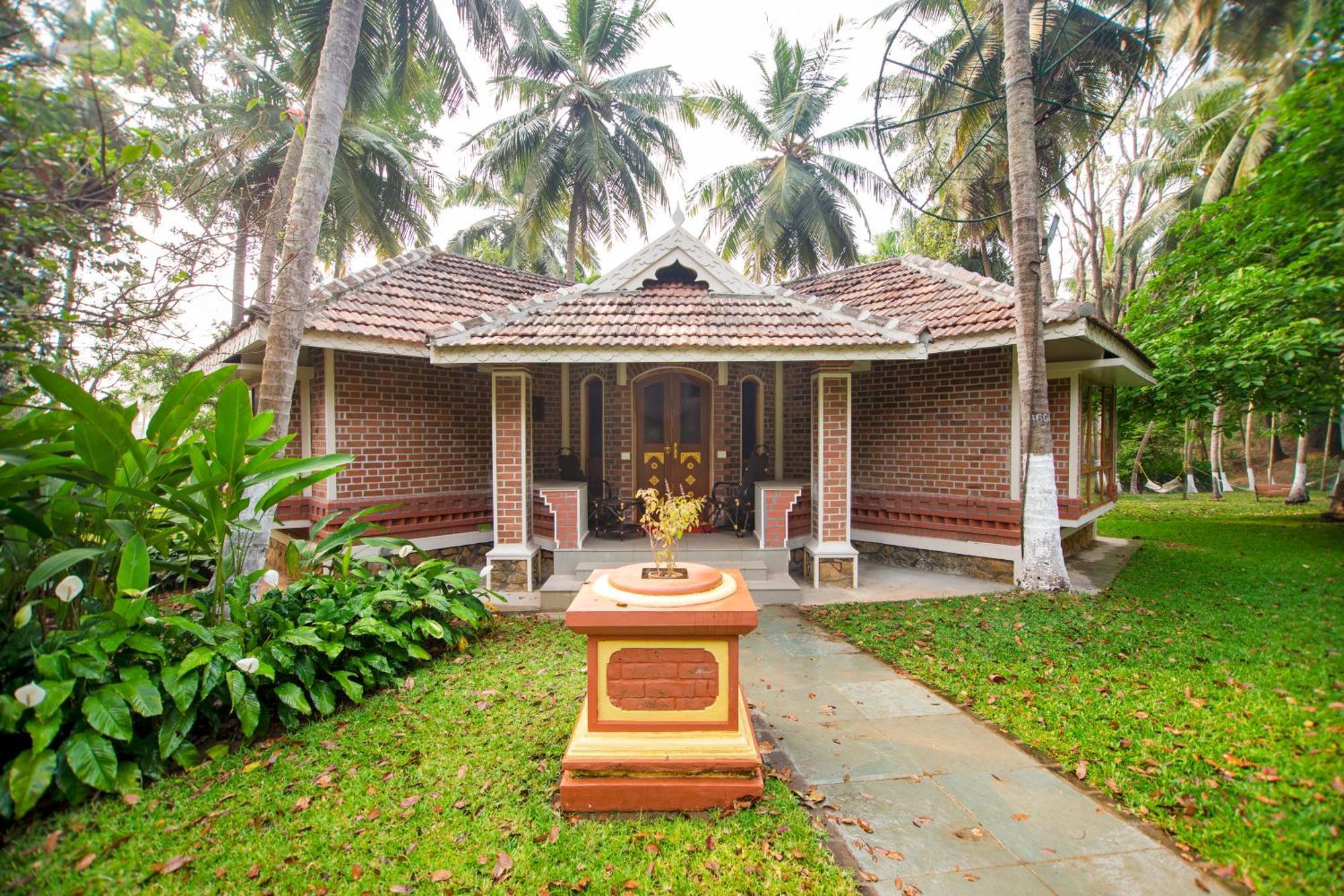 Kairali - The Ayurvedic Healing Village Palakkad Ngoại thất bức ảnh