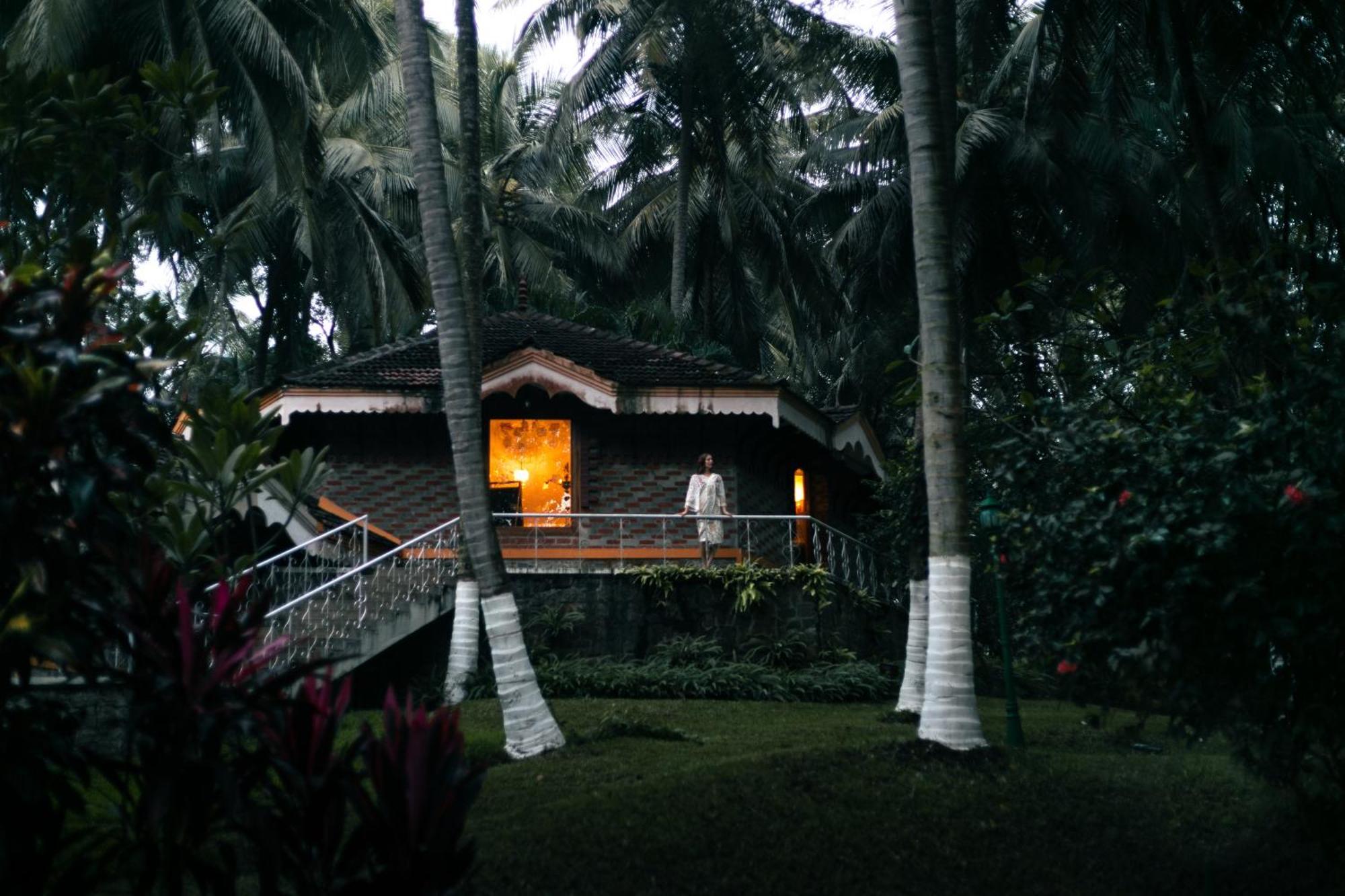 Kairali - The Ayurvedic Healing Village Palakkad Ngoại thất bức ảnh