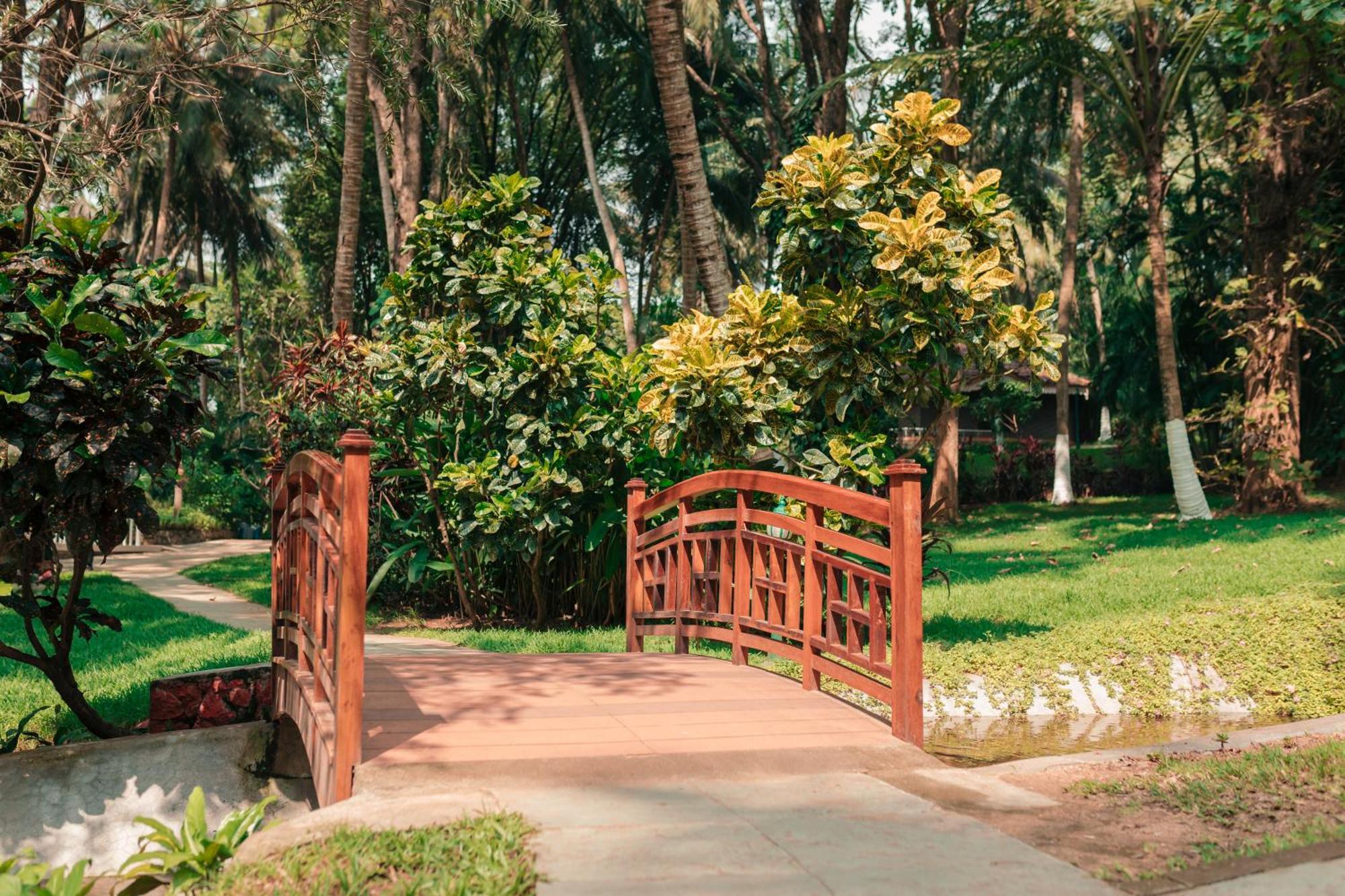 Kairali - The Ayurvedic Healing Village Palakkad Ngoại thất bức ảnh