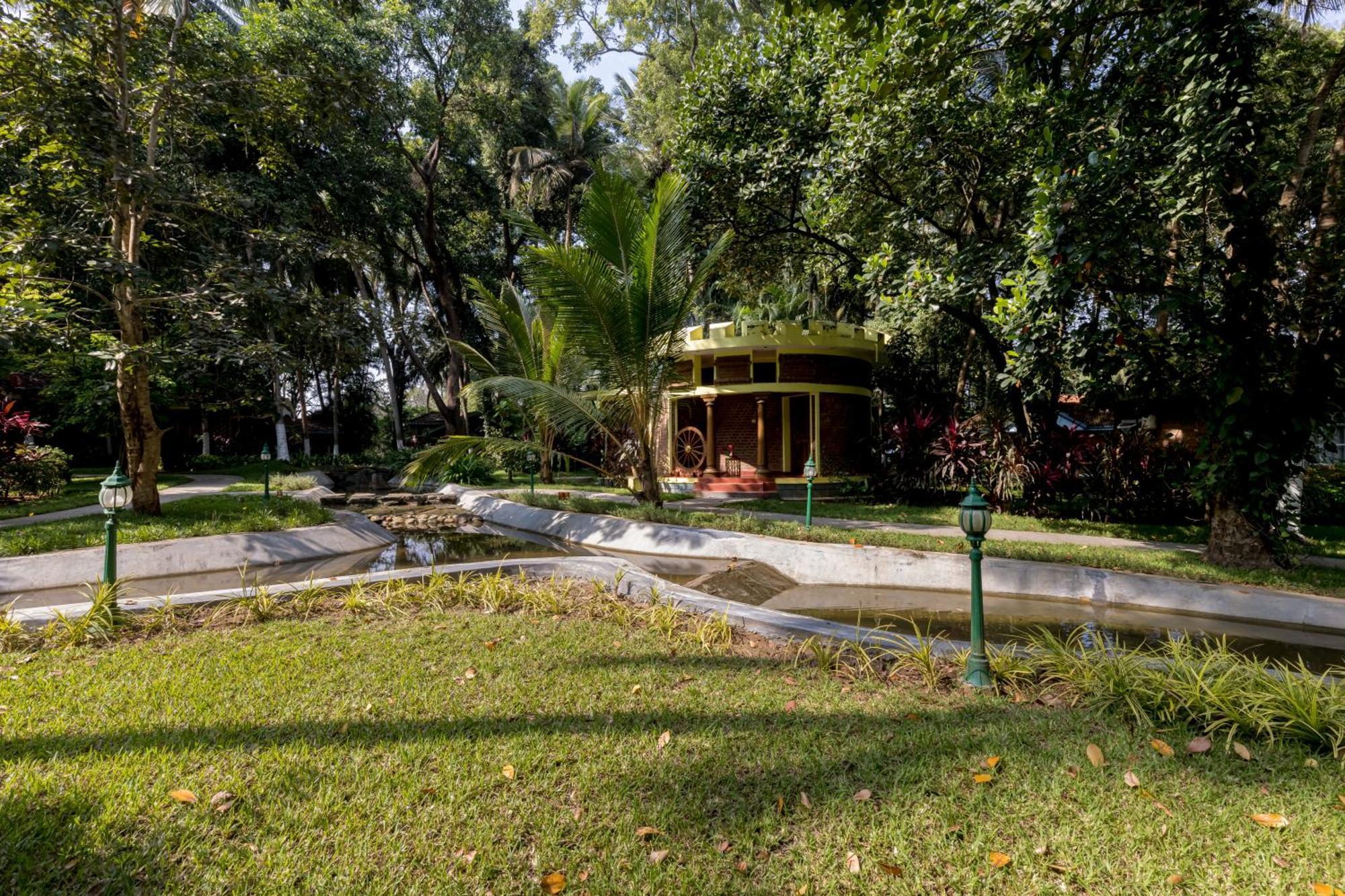 Kairali - The Ayurvedic Healing Village Palakkad Ngoại thất bức ảnh